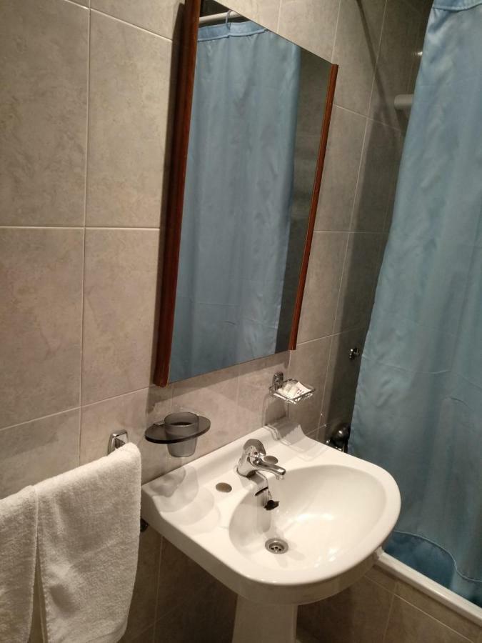 Hotel Corinto ポンテベドラ エクステリア 写真